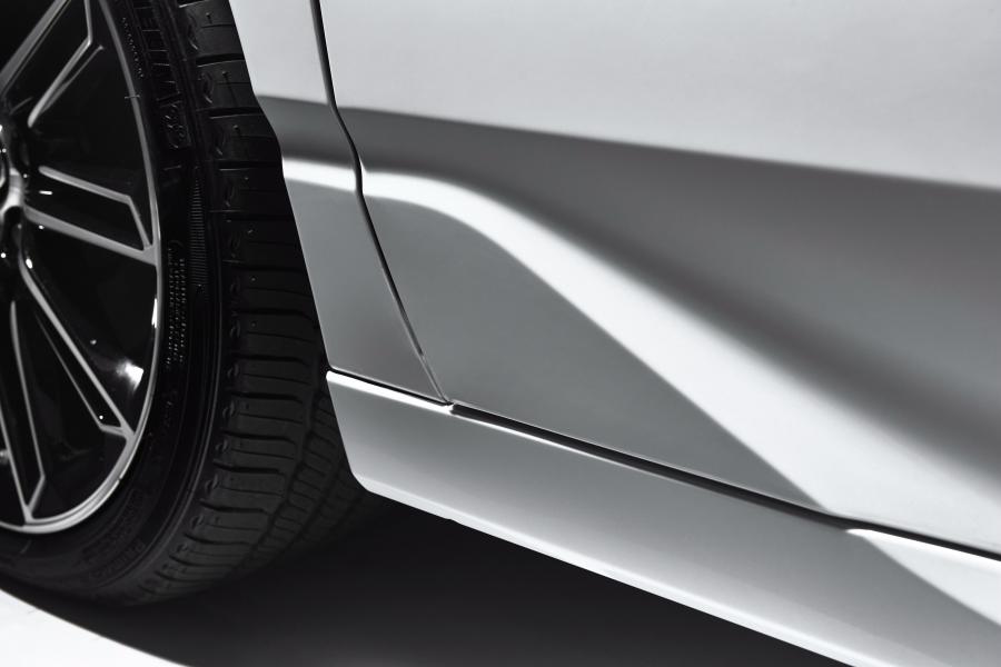 Детали экстерьера Toyota Avalon Touring 2018 года  (фото 19 из 41)